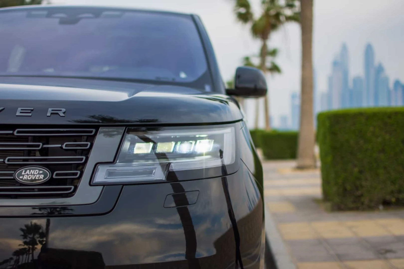 رينج روفر روڤر ٢٠٢٢ - سيارة فاخرة thumbnail NaN